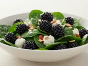 Blackberry Spinach Salad